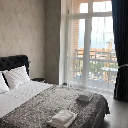 VIP Luxury Apartment in Arсadia