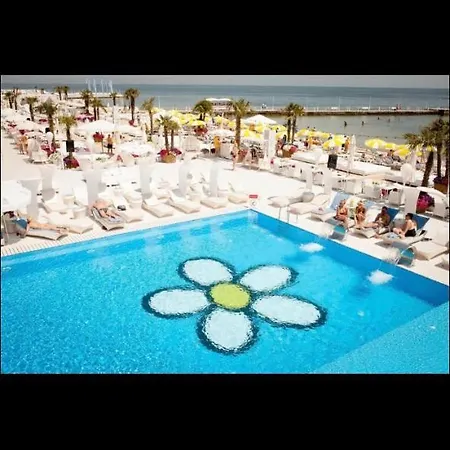 Апартаменти Vip Luxury In Arсadia